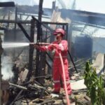 Ditinggal Melayat Rumah Milik Warga Sabah balau Hangus Terbakar